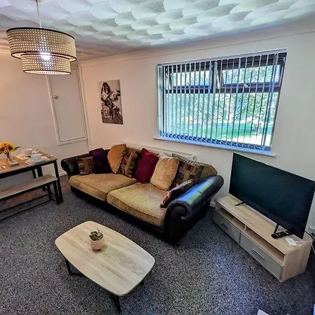 Hs Uk Homes Beautiful 2 Bed In * Bradford (West Yorkshire)