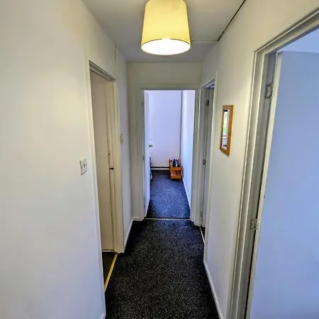Hs Uk Homes Beautiful 2 Bed In Apartment *