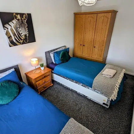 Hs Uk Homes Beautiful 2 Bed In Apartment Bradford (West Yorkshire)